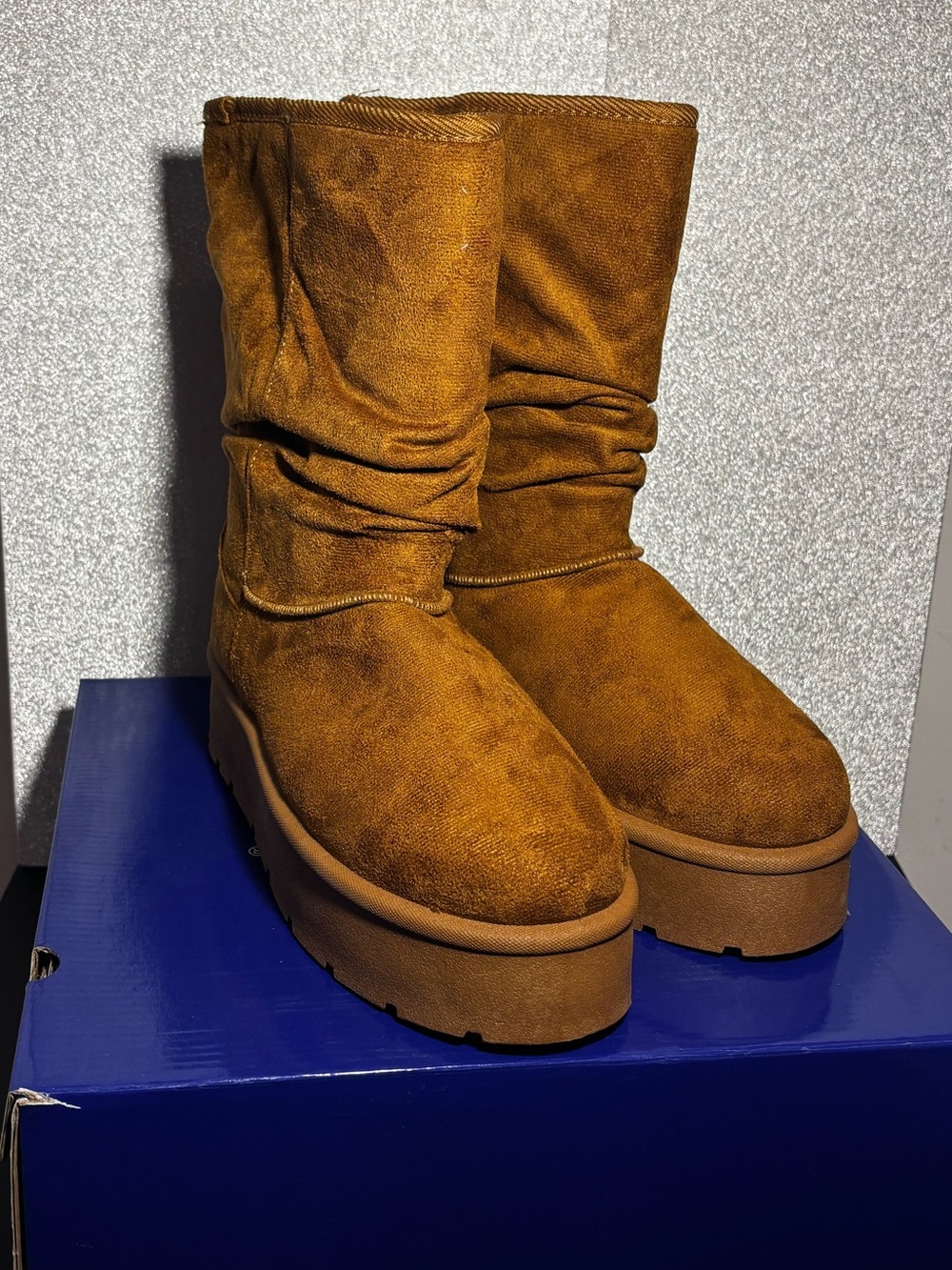 BRAND NEW! Women’s Brown Winter Boots🤎cute & comfy for the cold weather! - Picture 5 of 12